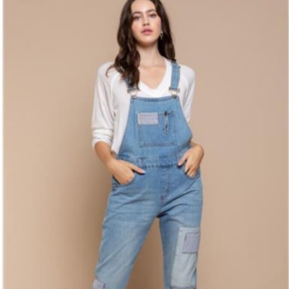 POL Slim Leg Denim Overalls With Patchwork Raw Hem 100% Cotton Size MEDIUM NEW - Picture 9 of 14